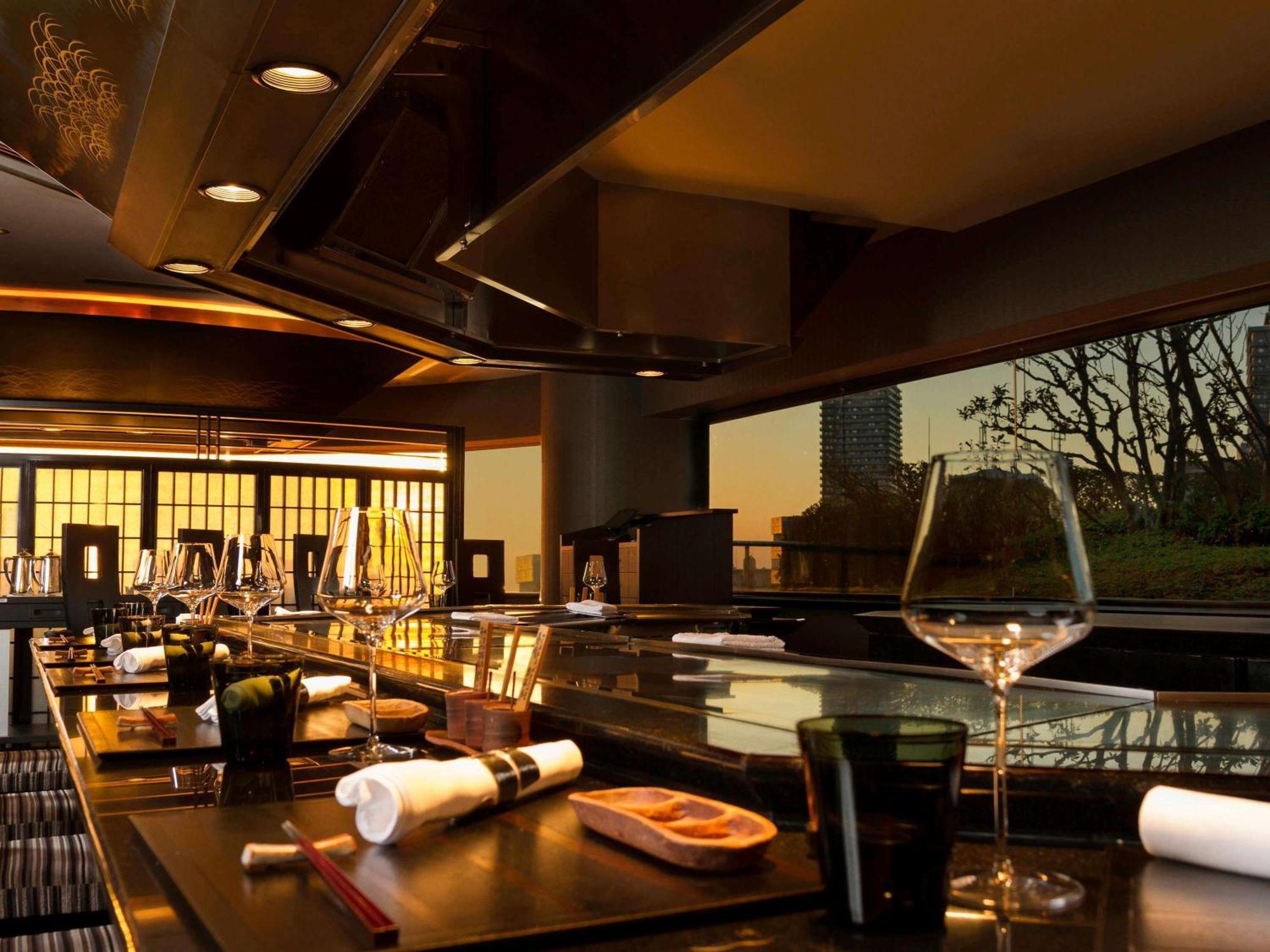 سويس أوتيل نانكاي أوساكا المظهر الخارجي الصورة Interior of the restaurant
