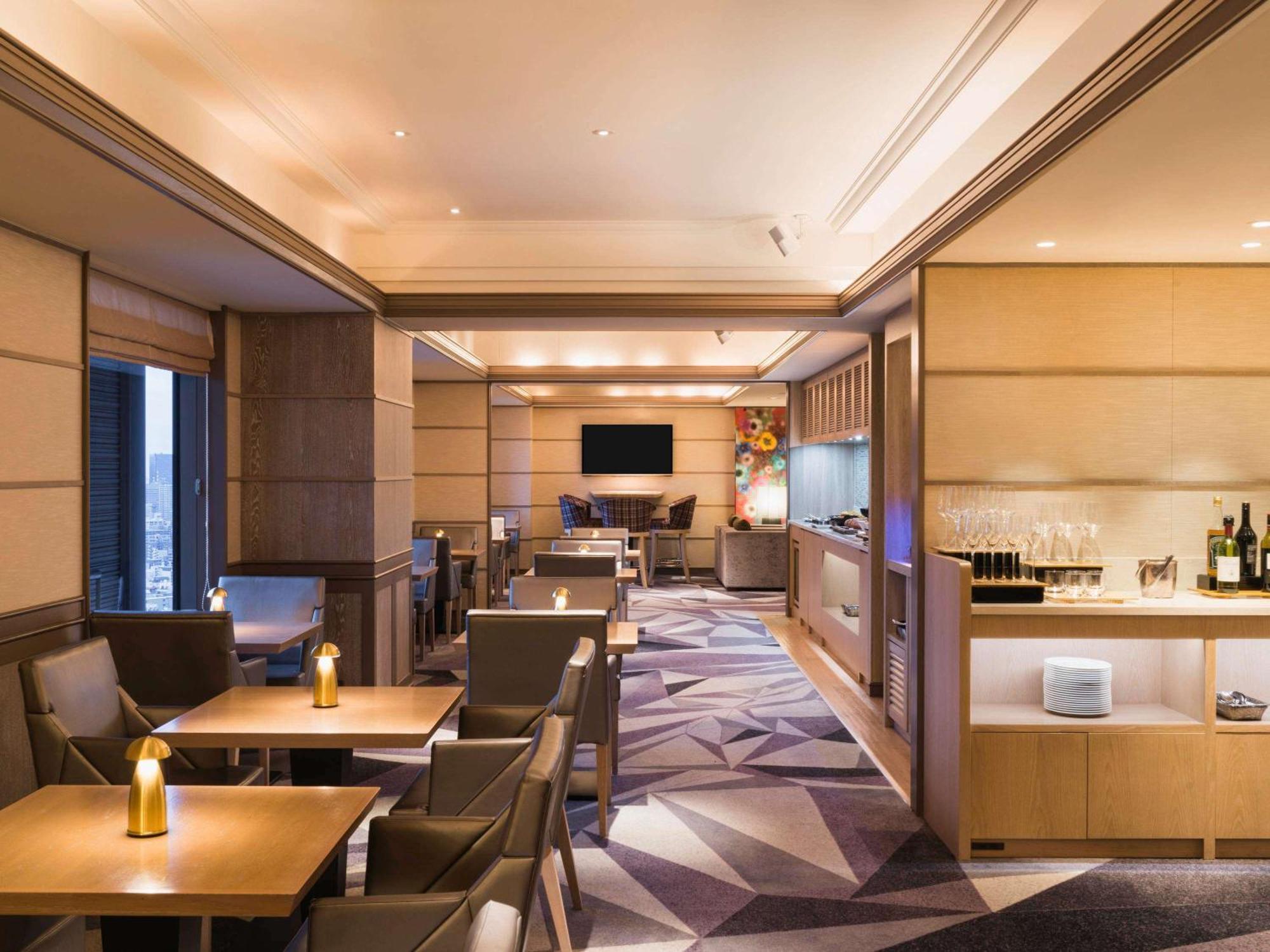 سويس أوتيل نانكاي أوساكا المظهر الخارجي الصورة Club Lounge at the hotel